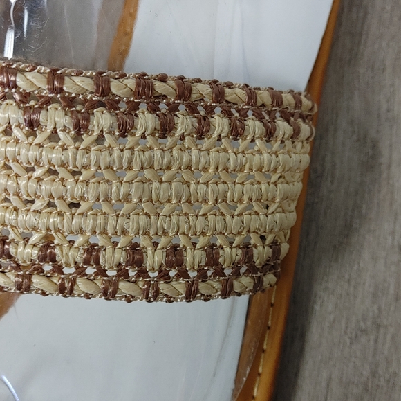 Beach Sandals - Picture 2 of 3